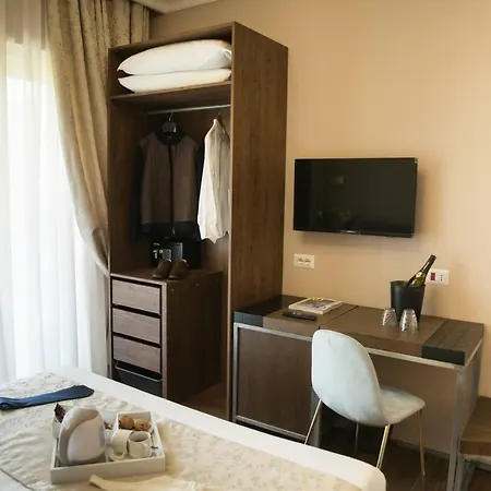 Unicum Bed & Breakfast 4*