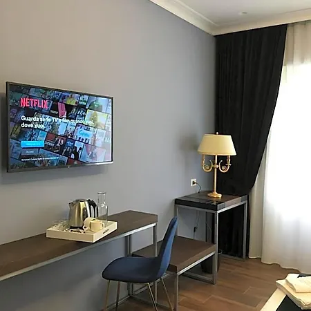 Unicum 4* Rome