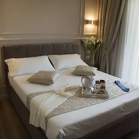 Unicum 4* Rome